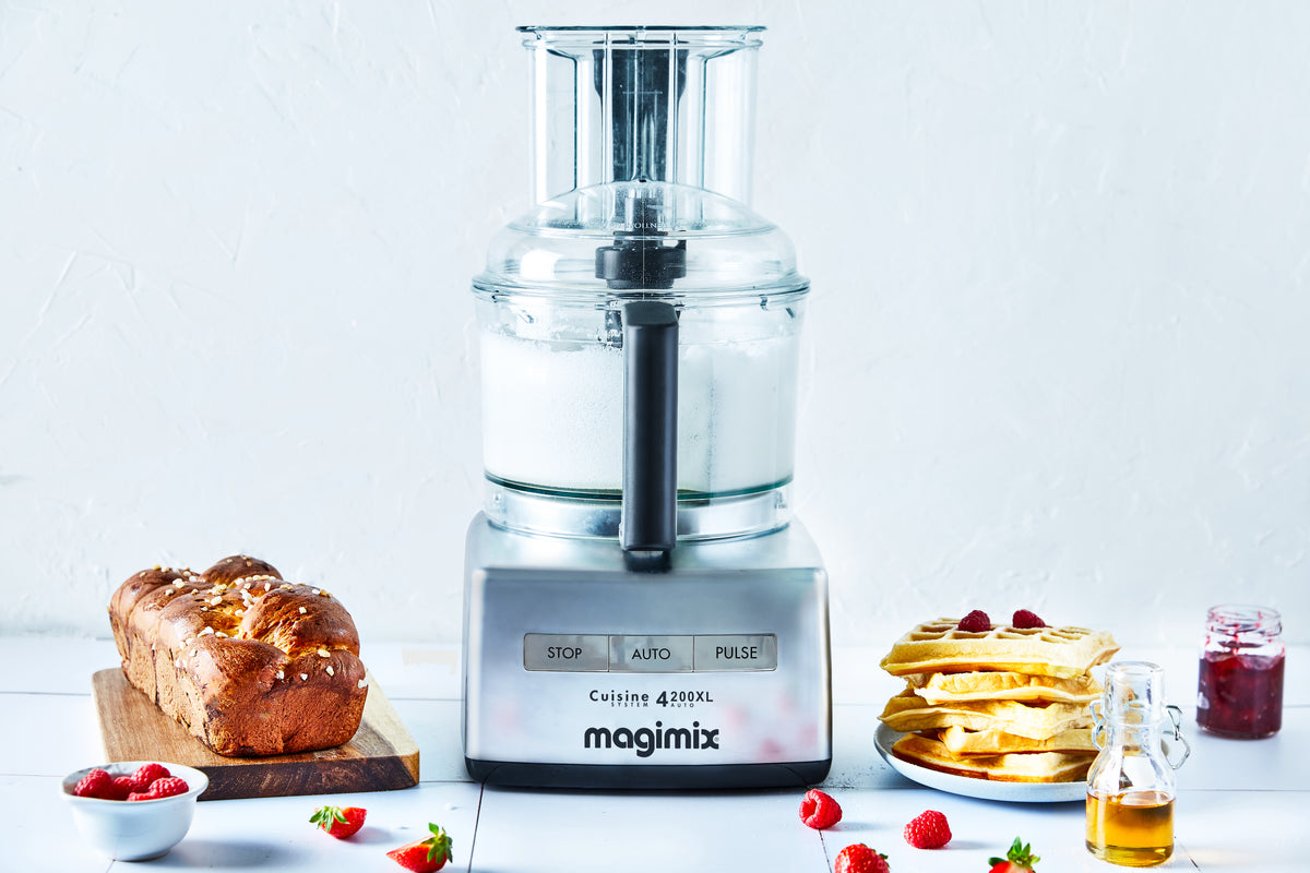 Brioche et gaufres maison préparées avec le robot multifonction Magimix