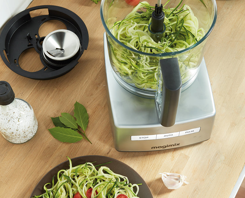 Le coffret Spiral Expert permet de réaliser des spaghettis, tagliatelles et fusillis de légumes