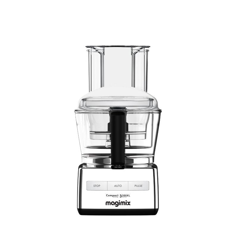 Vue de face du robot multifonction CS 3200 XL chrome brillant